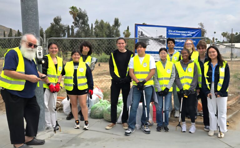 Kevin with volunteers
